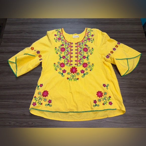 Yzxdorwj Tops - Yellow Blouse with Floral Embroidery Size Small